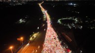 Los chinos se lucen hasta con los trancones: congestión de 36 horas dejó espectaculares fotos aéreas, ¿qué la causó?