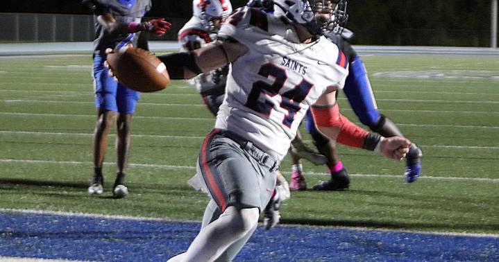 Saints find their spark, rallying late to keep St. Martin’s playoff dreams alive
