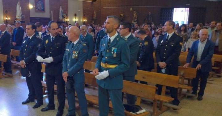 Misa, familia y brindis en el día grande del cuerpo en Ourense