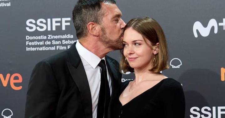 El menú detallado de la boda de Stella del Carmen Banderas que dice mucho de la familia de la novia