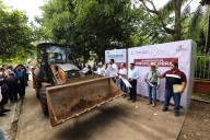 Gobierno del Pueblo acorta brechas de desigualdad en Teapa con vialidades modernizadas: Javier May