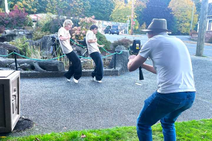 Ellen DeGeneres shares Island dance duo’s viral video
