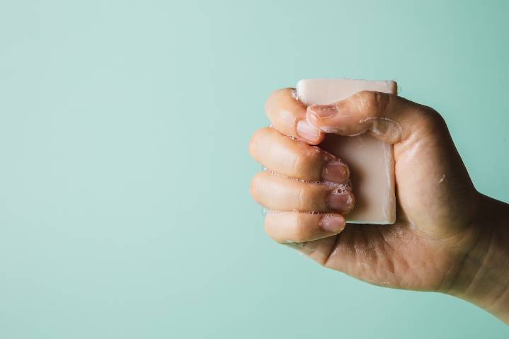Miss Manners: I gave hand soap as a hostess gift and got mocked for trying to be thoughtful