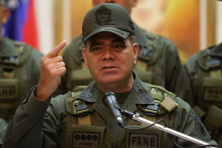 Gobierno de Maduro denuncia “provocación” de EEUU al volar cerca de las costas