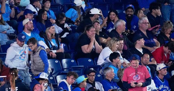 'Anything can happen': Blue Jays fans hope for a comeback in ALCS