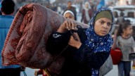 «Lo destruyeron todo»: cómo es el regreso de miles de palestinos a Gaza tras el cese el fuego