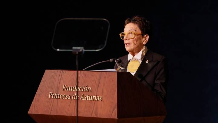 Graciela Iturbide: «La fotografía es el arte que desafía, fija y a veces mata el tiempo»