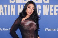Yailin elegante en Billboard Latin Music Week