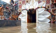 Kolkata records heavy rain on Vijayadashmi, may affect Durga idols' immersion