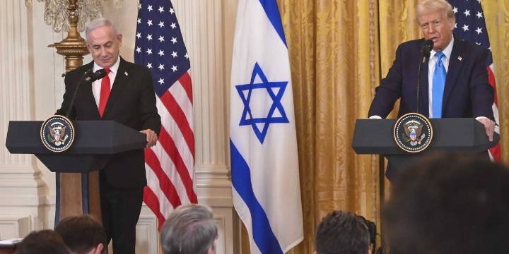 Hamas agrees to Trump Gaza deal, plans to release all Israeli hostages