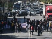 Transportistas posponen las protestas anunciadas; fabricación de vehículos