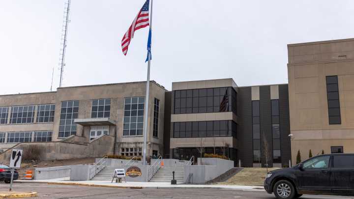 Marshfield man who tried to cut off woman's head enters…