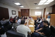 Analizan proyecto de paraderos seguros y rutas para estudiantes de la UACJ