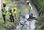 Trabajos de limpieza en cañadas de Santo Domingo Norte por lluvias