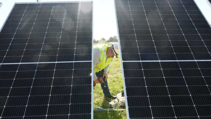 Detroit breaks ground on ambitious solar field project