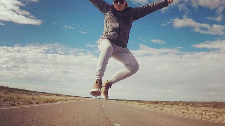 Australia o Nueva Zelanda: cuánto cuesta emigrar desde Córdoba y qué destino conviene en 2025