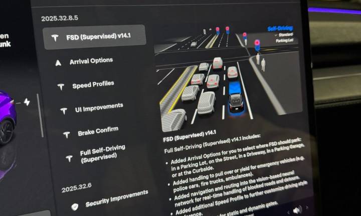 Tesla Full Self-Driving v14.1 first impressions: Robotaxi