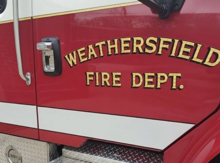 Weathersfield crash closes stretch of Salt Springs Road, power lines down