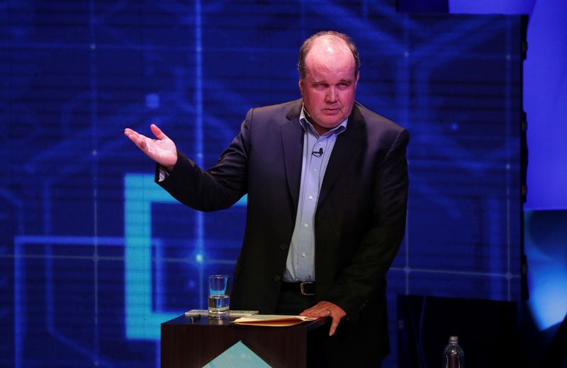 Peru's 'Porky', mayor of Lima, quits to run for president