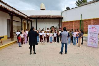 Resuena el zapoteco en Mitla: Inicia el taller “Vocalización y canto en zapoteco”