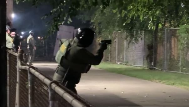 Operación Midway Blitz: Al menos 30 miembros del Tren de Aragua fueron detenidos en Chicago