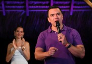 Presidente de Ecuador asevera que no retrocederán ante "las mafias"