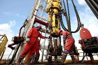 Producción petrolera mantiene crecimiento y llega a 1.105.000 bpd