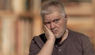 Trabajar menos horas puede ser factor de riesgo de depresión en adultos mayores