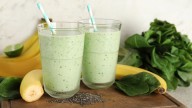 What You Should Know Before Adding Chia Seeds To Smoothies