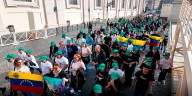 Venezolanos asisten al Vaticano para honrar a sus primeros santos