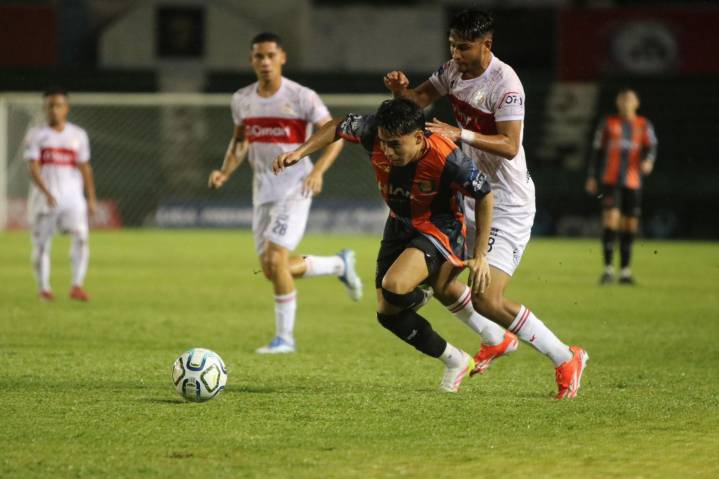 Lunes premier en Tuxtla
