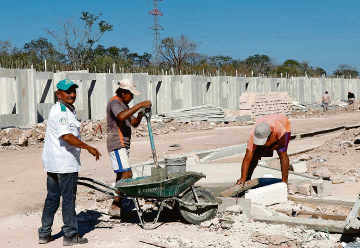 En Motul desconfían de plan federal sobre vivienda