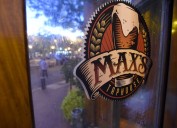 Ravens struggles ripple through Baltimore’s bar scene