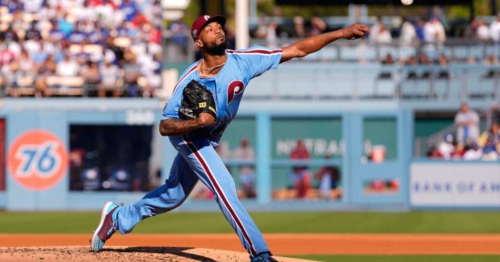 Dodgers advance to NLCS after Kerkering's 11th-inning error beats Phillies