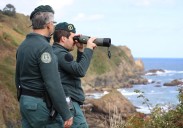 Las malas condiciones de la mar complican la búsqueda de la mujer desaparecida en el Cabo Peñas
