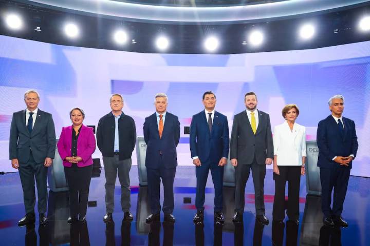 Carrera a La Moneda: candidatos presidenciales revelan casas en el extranjero, copropiedades y altos patrimonios en sus declaraciones