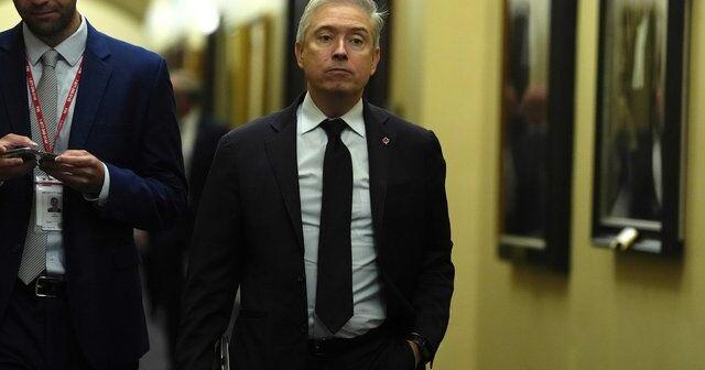 CP NewsAlert: With deficit set to soar, Ottawa shifts budgets from spring to fall