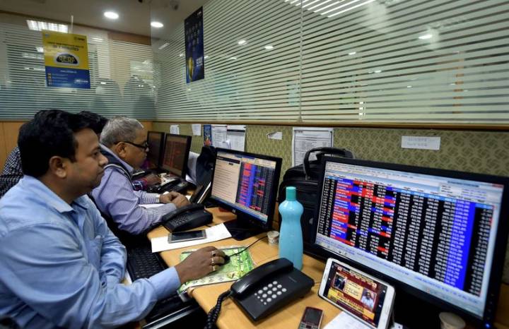 Sensex tanks 593 points hit by foreign fund outflows, uncertainty over Fed’s future rate cut path