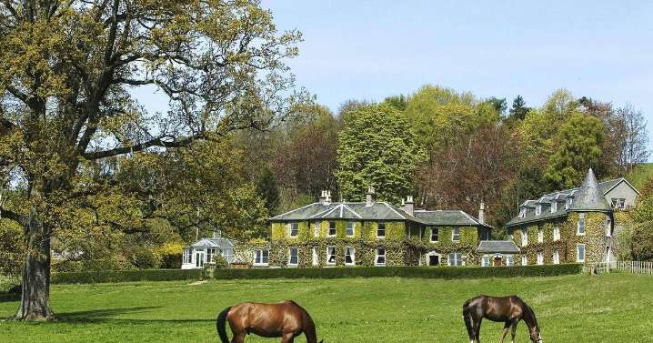 Inside one of Scotland's top luxury hotels that's up for sale for £2.75mil