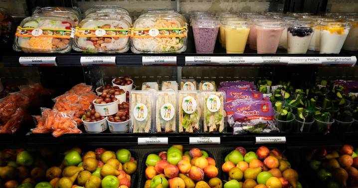 This state is first to ban ultra-processed food in school lunch