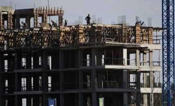 Freno de la construcción en Rosario: hace tres meses que hay menos permisos de obra