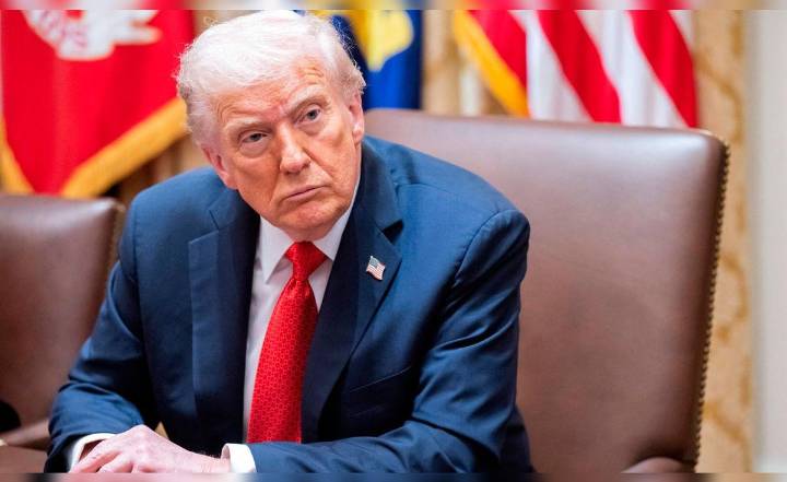 Donald Trump advierte que sus aliados en Oriente Medio podrían confrontar a Hamás si sigue violando el plan de paz