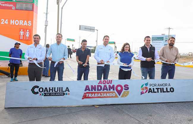 Entrega Javier Díaz agilización vial en Valdés Sánchez y Colosio