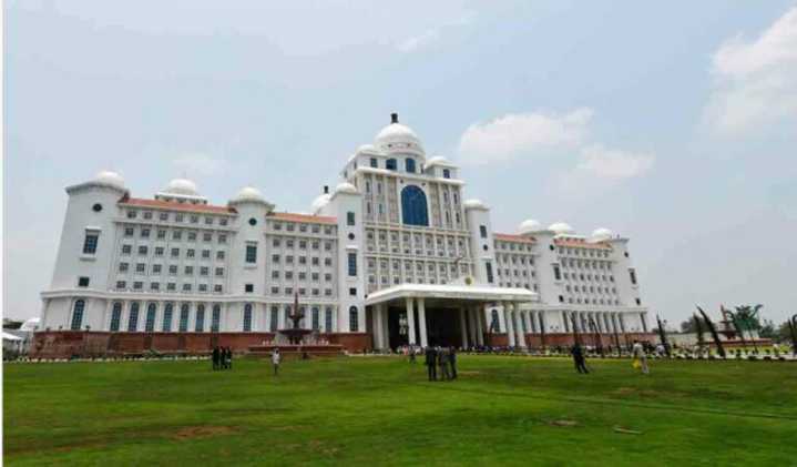 Telangana government issues fresh IAS transfers