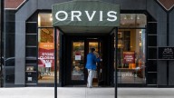 Major sporting goods chain to close nearly half its stores. See NY locations