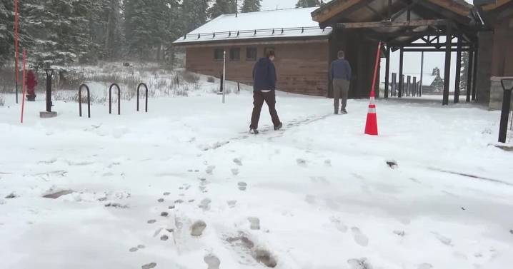 Utah parks getting by even as government shutdown depletes resources