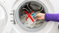 Adiós al mal olor: el truco para secar la ropa y que huela a limpio