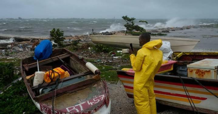 Declaran a Jamaica como ‘zona de desastre’ tras impacto del huracán ‘Melissa’