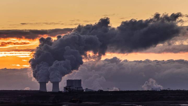Clean Energy Transition Still Looks Hopeful Globally Despite Policy Reversals in US