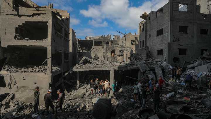 Israel vuelve a bombardear Gaza pese al alto fuego y acaba con la vida de una persona